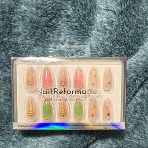 Nail Reformation Press-On Nails - Pink and Green